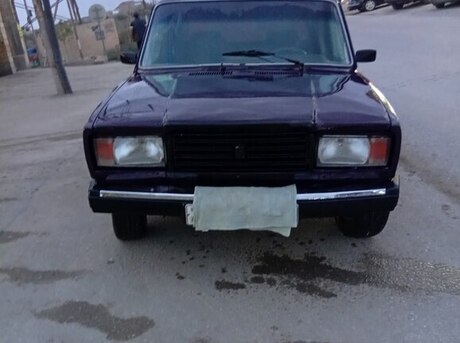 LADA (VAZ) 2107 2000