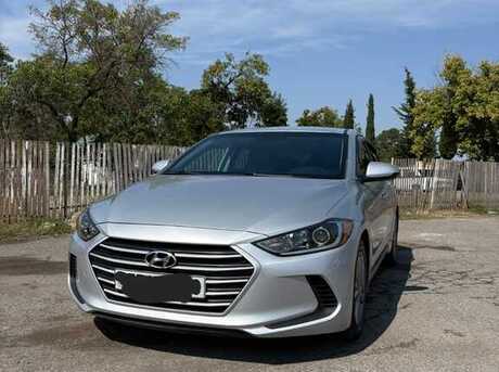 Hyundai Elantra 2018