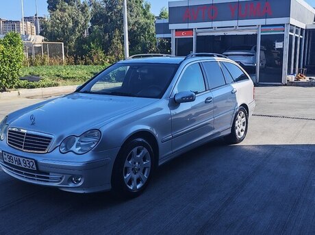 Mercedes C 220 2004