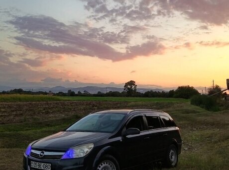 Opel Astra 2008
