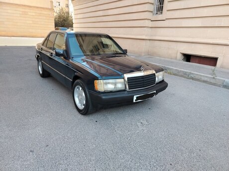 Mercedes 190 1993
