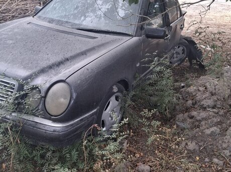 Mercedes E 220 1998