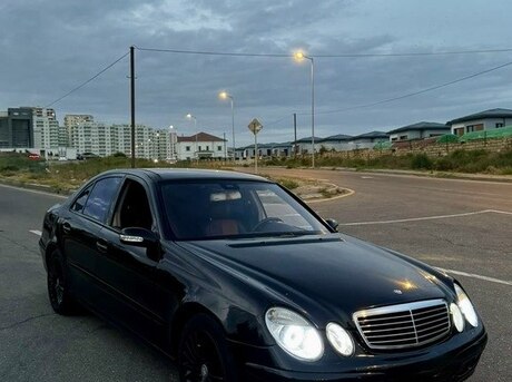 Mercedes E 220 2002