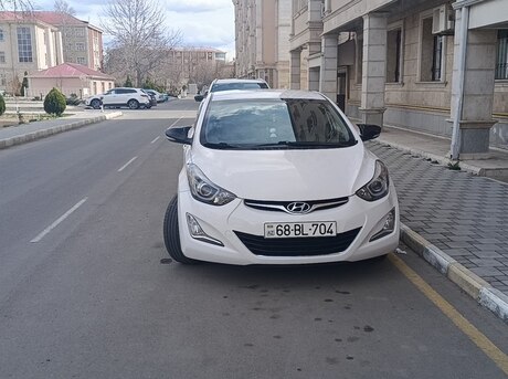 Hyundai Avante 2013