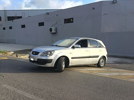 Kia Rio 2006