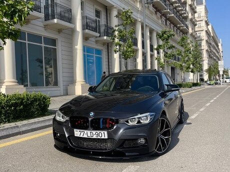 BMW 328 2013