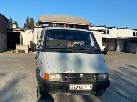 GAZ 330232-744 2000