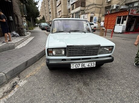 LADA (VAZ) 2107 1982