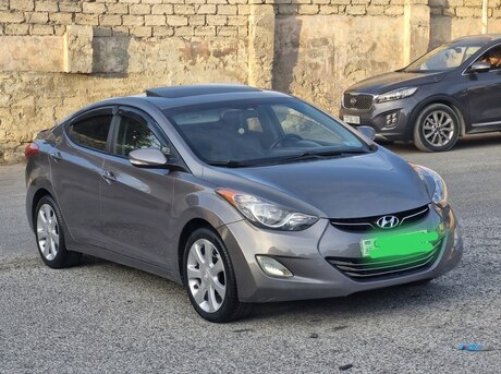 Hyundai Elantra 2011