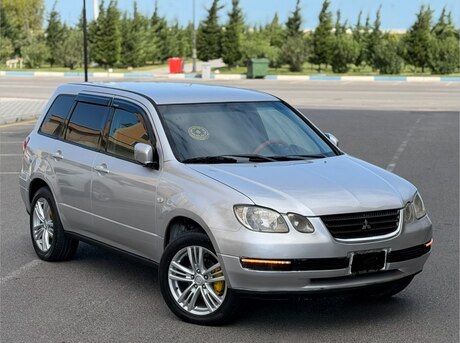 Mitsubishi Airtrek 2002