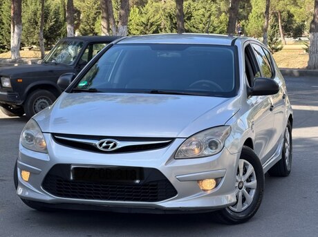 Hyundai i30 2010