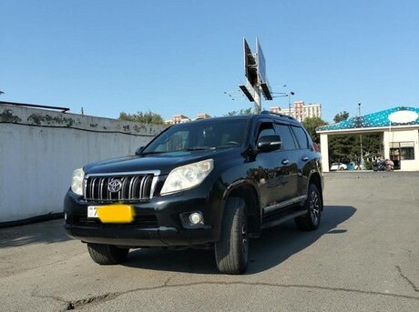 Toyota Land Cruiser Prado 2012