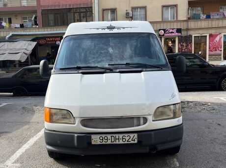 Ford Transit 2001