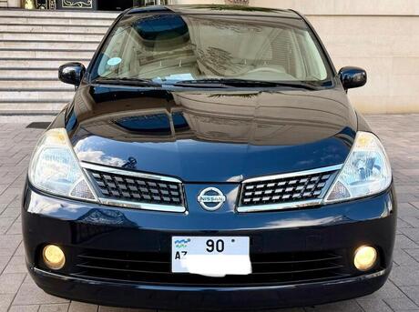Nissan Tiida 2007