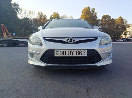 Hyundai i30 2010