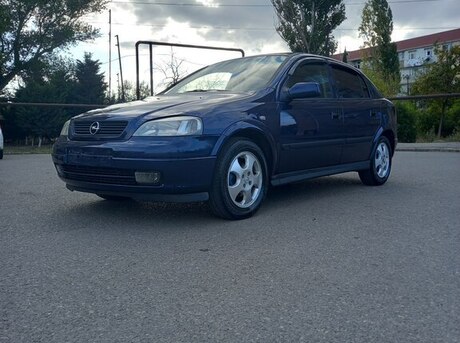 Opel Astra 1998