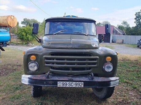 ZIL 130 1990