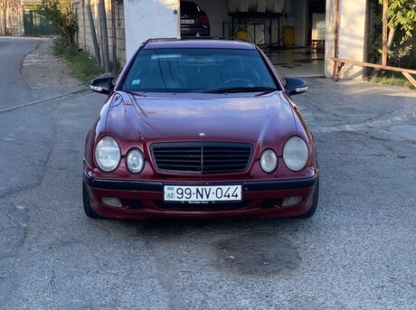 Mercedes CLK 320 2001