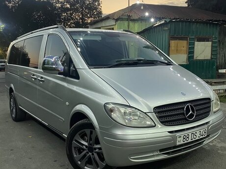 Mercedes  2009