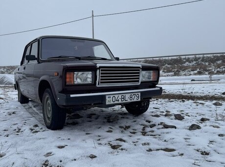 LADA (VAZ) 2107 2011