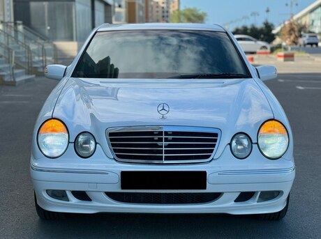 Mercedes E 240 2001