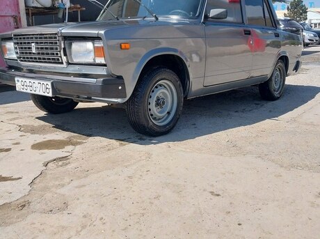 LADA (VAZ) 2107 2010