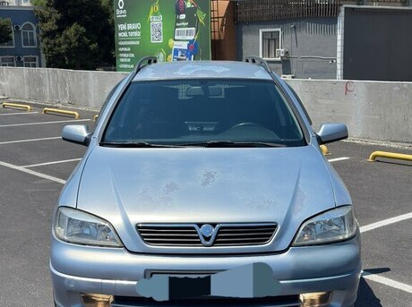 Opel Astra 2000