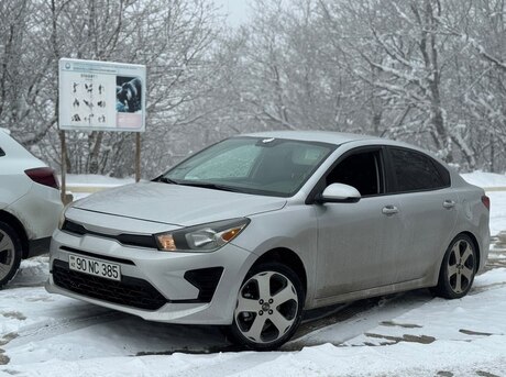 Kia Rio 2021