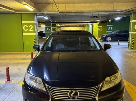 Lexus ES 350 2015