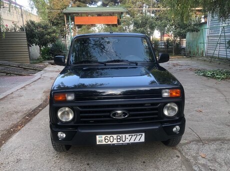 LADA (VAZ) Niva 2023