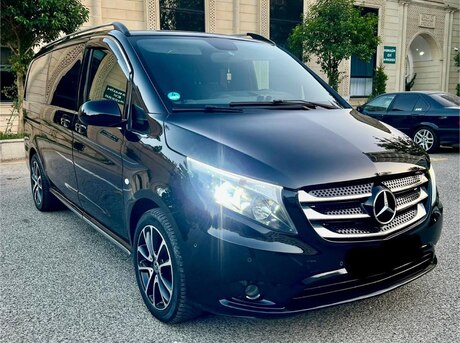 Mercedes  2015
