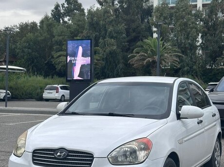 Hyundai Accent 2009