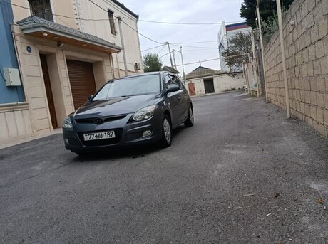 Hyundai i30 2010
