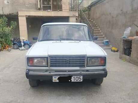 LADA (VAZ) 2107 2011