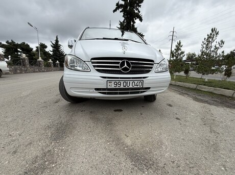 Mercedes  2008