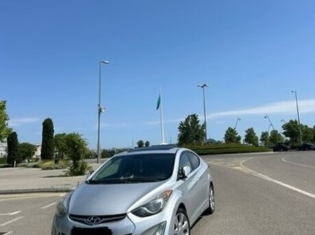 Hyundai Elantra 2011