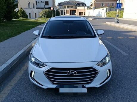 Hyundai Elantra 2016