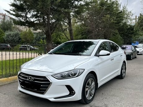 Hyundai Elantra 2016