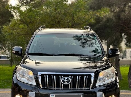 Toyota Land Cruiser Prado 2010