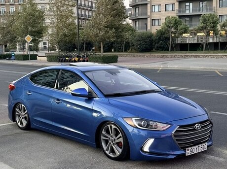Hyundai Elantra 2016