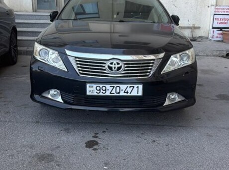 Toyota Camry 2013