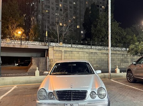 Mercedes E 200 2000