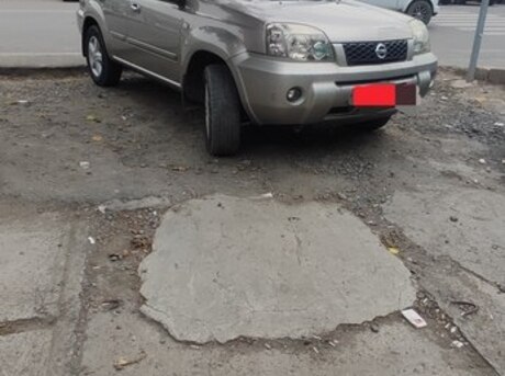 Nissan X-Trail 2004