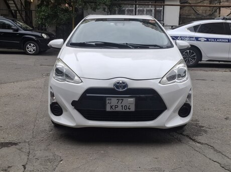 Toyota Aqua 2016