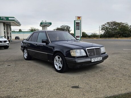 Mercedes 220 E 1994