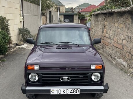 LADA (VAZ) Niva 2001