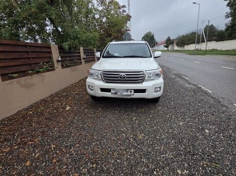 Toyota Land Cruiser 2014