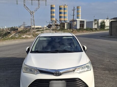 Toyota Corolla Fielder 2016