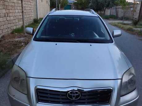 Toyota Avensis 2003