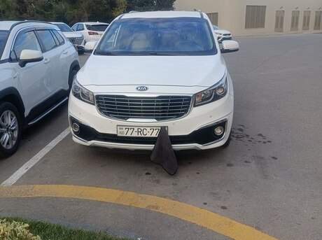 Kia Carnival 2016